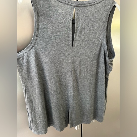 Halogen Tank with slit  back - Picture 4 of 4